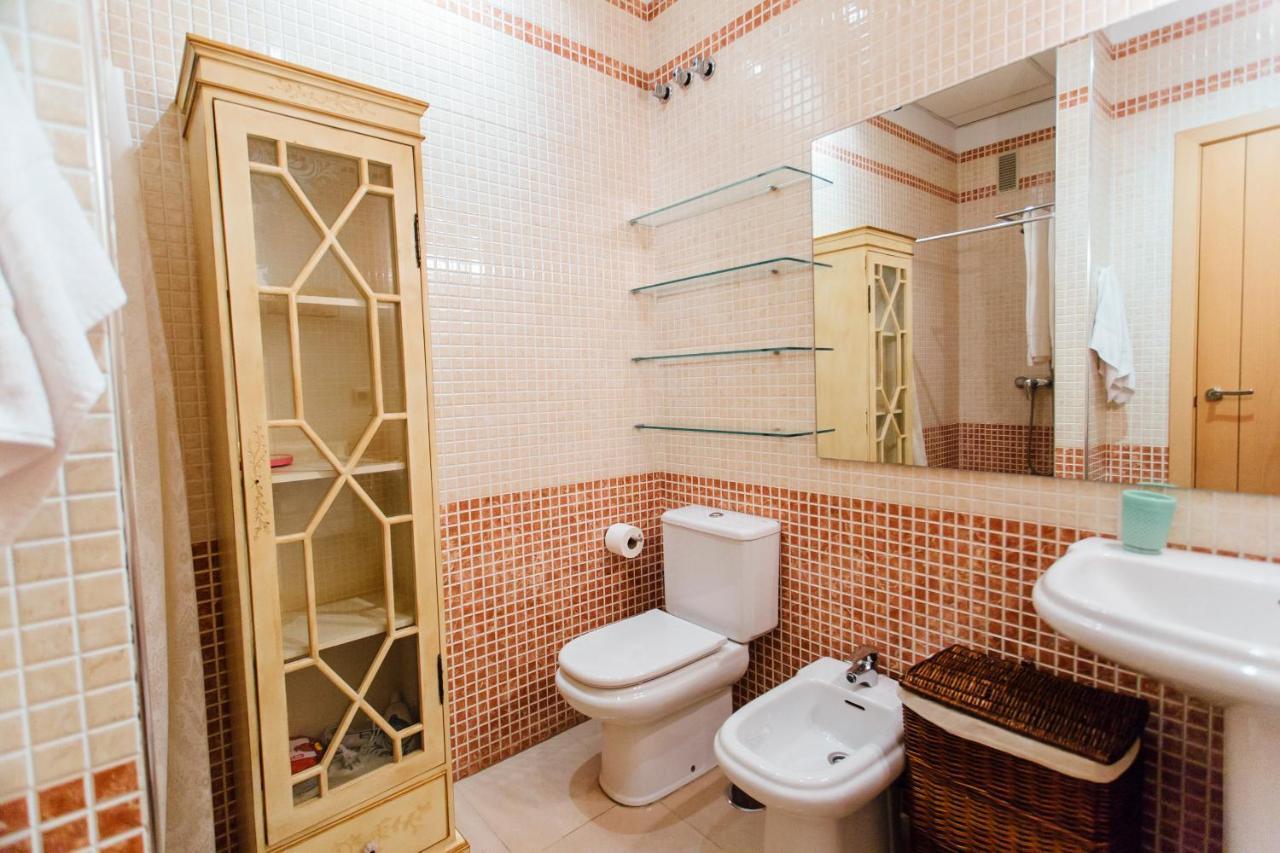 Bright And Central- 2Bd 1Bth- Malhara Севилья Экстерьер фото