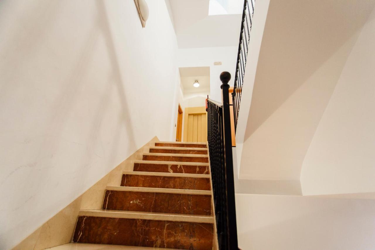 Bright And Central- 2Bd 1Bth- Malhara Севилья Экстерьер фото